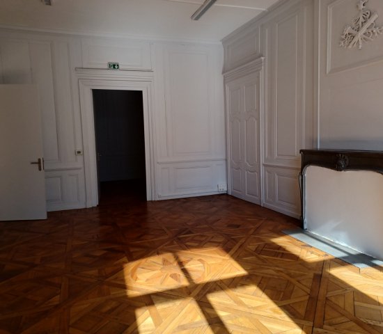 Local professionnel